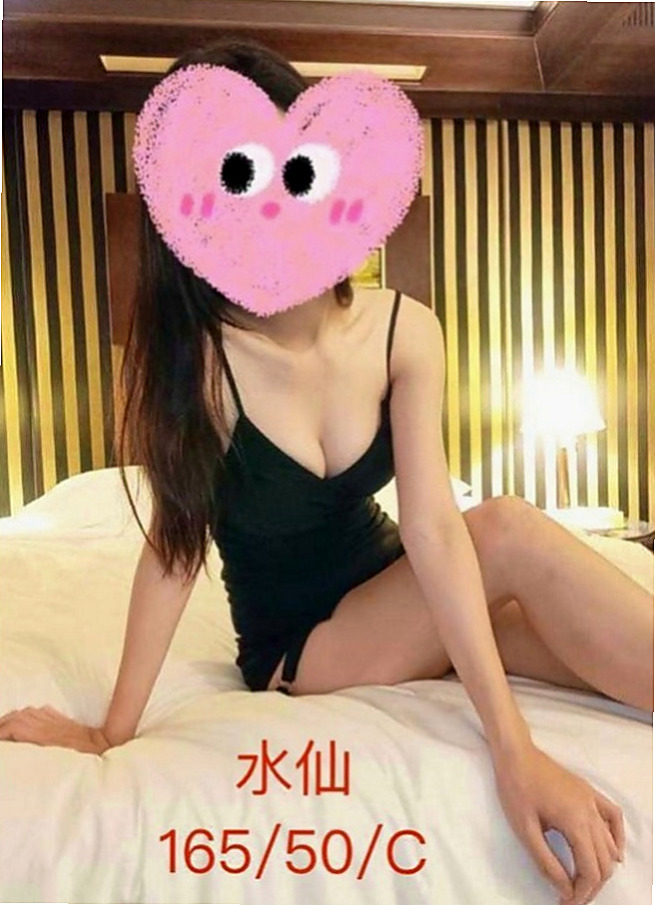 善化一夜情推薦 - 洲裴（清純小女友 / 167cmcm / 42kg/kg / E杯 / 23y歲）
